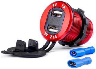 ΠΡΙΖΑ ΜΕ 2 ΘΥΡΕΣ USB ΚΑΙ ΨΗΦΙΑΚΟ ΒΟΛΤΟΜΕΤΡΟ ΜΕ ΚΑΠΑΚΙ ΚΟΚΚΙΝΗ 12/24V 5V 3.1A MOD-11 AMIO