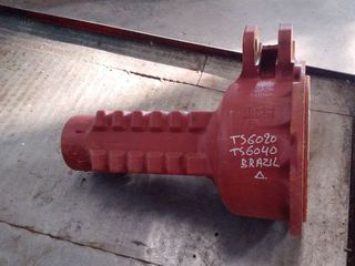 Χωνί δεξί New Holland TS6020-TS6040 Βραζιλίας 