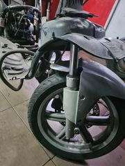 Aprilia sportcity μπροστινό σύστημα 