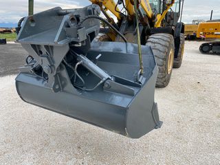 Εκσκαφέας Με Ερπύστριες Liebherr 2007 R 924-thumb-3