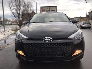 Hyundai i 20 2017-thumb-1