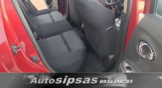 Nissan Juke 2012-thumb-42