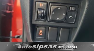 Nissan Juke 2012-thumb-56