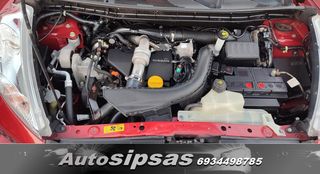 Nissan Juke 2012-thumb-17