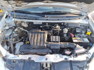 Suzuki Ignis 2005 1.3 X-45 Comfort 4x4 GPL-thumb-16