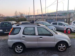 Suzuki Ignis 2005 1.3 X-45 Comfort 4x4 GPL-thumb-4