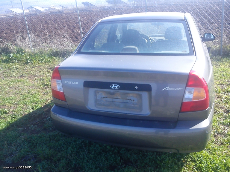 HYUNDAI ACCENT 1.3 4D