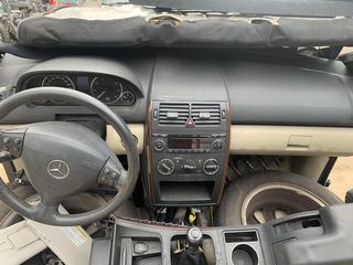 MERCEDES A150 2008  Ταμπλό- Χειριστήρια κλιματισμού