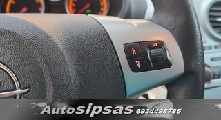 Opel Corsa 2011-thumb-49