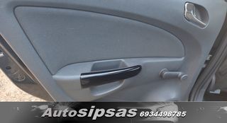 Opel Corsa 2011-thumb-21