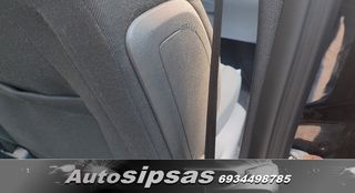 Opel Corsa 2011-thumb-34