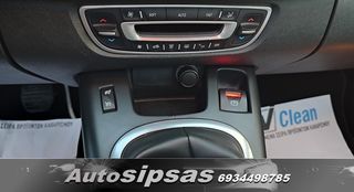Renault Scenic 2012-thumb-80