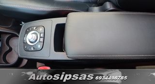 Renault Scenic 2012-thumb-81