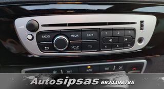 Renault Scenic 2012-thumb-84