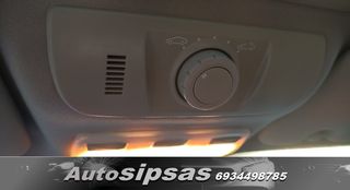 Renault Scenic 2012-thumb-86