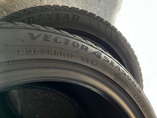 2 TMX 235/45/17 GOODYEAR VECTOR 4SEASONS-thumb-5