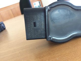 Ignition coil 06a905115d-thumb-1