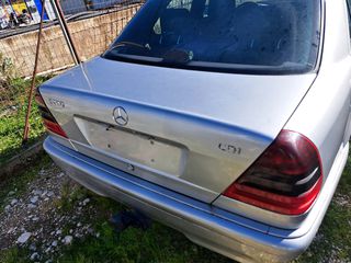 Πισω Καπο Λαμαρινα μονο με Επενδυση Mercedes W202 C180 Facelift 97-00