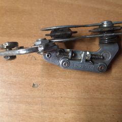 VINTAGE ΝΤΕΡΑΓΙΕ ΓΙΑ ΑΓΩΝΙΣΤΙΚΑ ΠΟΔΗΛΑΤΑ HURET - CAMPAGNOLO - SHIMANO