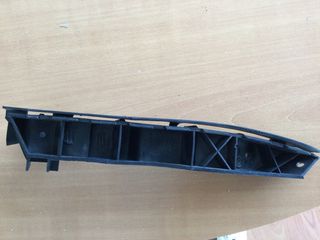 Left Bumper bracket 8l0807183D