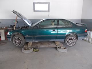 BMW 318 (1999)-thumb-1