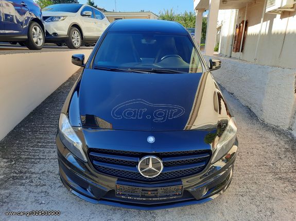 Mercedes-Benz A 180 '15 AMG 