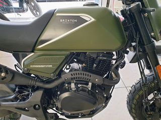 Brixton Crossfire 125 XS 2025-thumb-6
