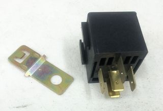 ΡΕΛΕ 12V 2x15A (LUCAS)