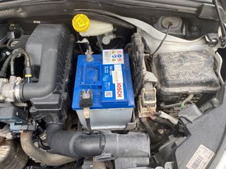 Peugeot 208 2015-thumb-21