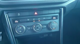Volkswagen T-Roc 2019 1.6 TDI 115PS Discover-thumb-13