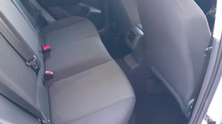 Volkswagen T-Roc 2019 1.6 TDI 115PS Discover-thumb-17