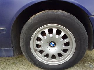 BMW E39 520I-thumb-3