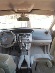 Renault Scenic 2005-thumb-21