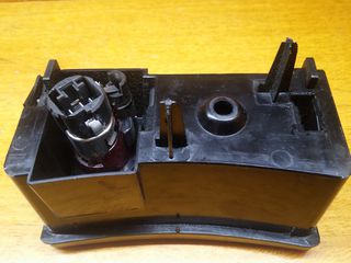 Σταχτοθήκη AlfaRomeo GT-thumb-3