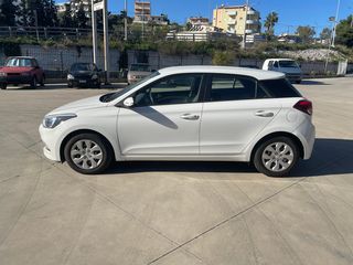 Hyundai i 20 2016-thumb-9