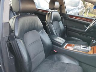 Audi A8 2004 3.0, V6, 220PS, Άριστο!-thumb-8