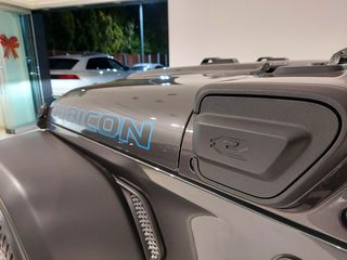 Jeep Wrangler 2023 RUBICON 4Xe-thumb-3