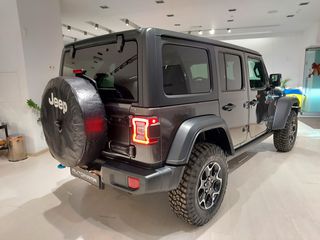 Jeep Wrangler 2023 RUBICON 4Xe-thumb-6