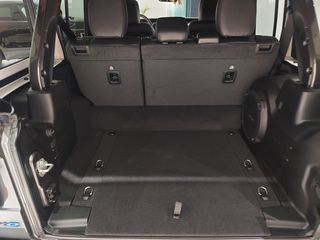 Jeep Wrangler 2023 RUBICON 4Xe-thumb-21