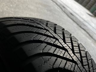 2 TMX 195/50/15 GOODYEAR VECTOR 4 SEASONS-thumb-5