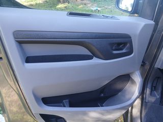 Peugeot Expert 2018 2.0 BLUEHDI 120 S&S LONG PREMIUM-thumb-36