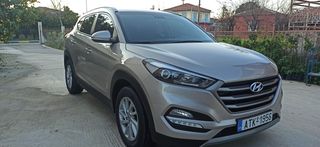 Hyundai Tucson '17 Navi auto 