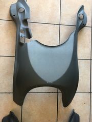 ΣΠΟΙΛΕΡ Χ9 125/200/500 EVOL ΓΚΡΙ / ΜΑΥΡΟ ΚΩΔ. 57799600E8 / 577996000P-thumb-3