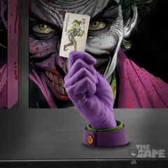 DC Hand Statues: Joker's Calling Card