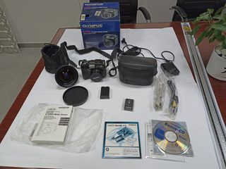 Olympus Camedia C5060 Wide zoom 