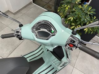 Vespa GTS 310 2025 Vespa 310-thumb-6