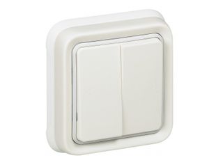 Διακόπτης διπλός LEGRAND σειρά Plexo IP55 Αλέ - Ρετούρ χωνευτής τοποθέτησης με νύχια πλήρης σε λευκό χρώμα IP55