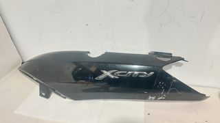 Αριστερή ουρά από YAMAHA XCITY125/XCITY250