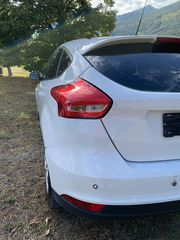 Ford Focus 2015-thumb-9