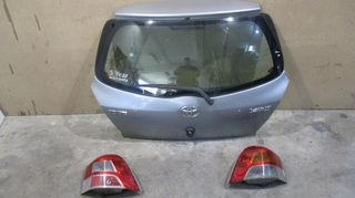 Τζαμόπορτα και πίσω φανάρια, γνήσια μεταχειρισμένα, από Toyota Yaris II 2009-2011